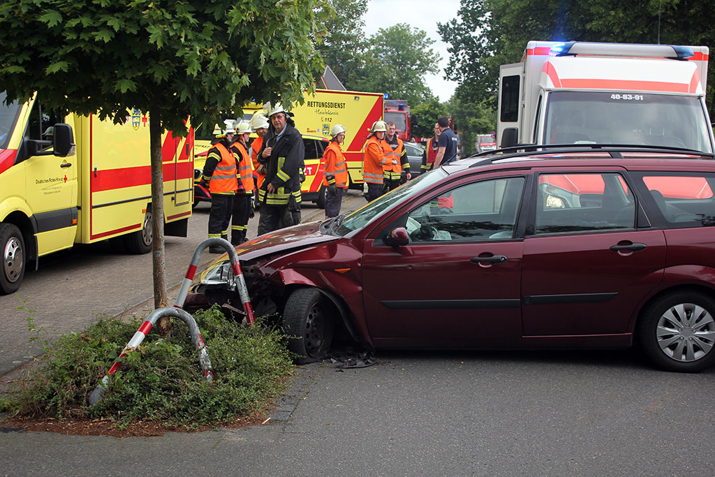 Mehr über den Artikel erfahren Schwächeanfall führt zu Verkehrsunfall
