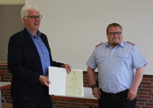 Mehr über den Artikel erfahren Grünhagen offiziell zum Ortsbrandmeister ernannt