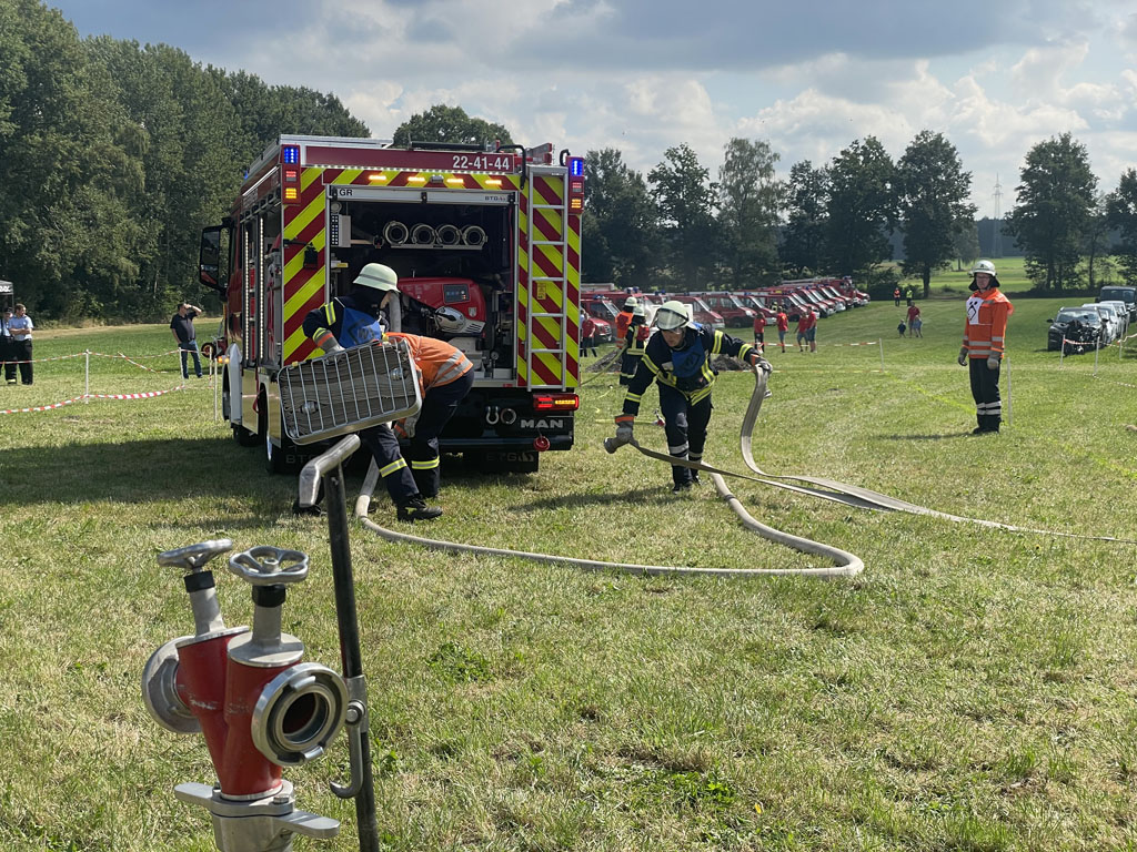 Mehr über den Artikel erfahren Kreisleistungsvergleich der Feuerwehren im Landkreis Rotenburg (Wümme) in Ottingen